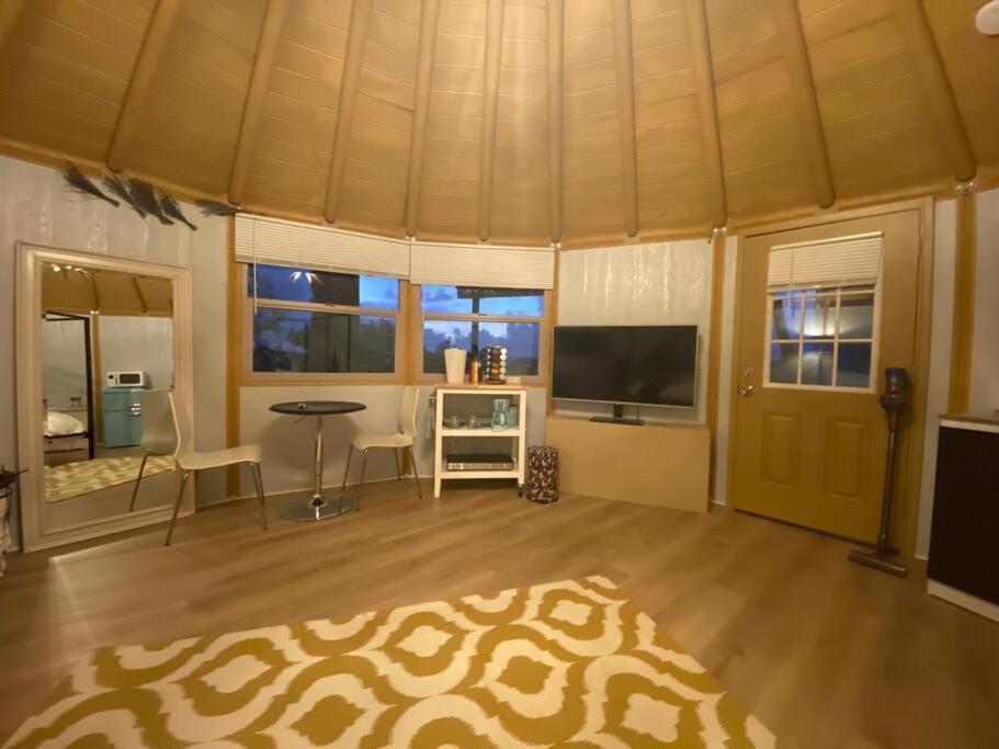 Glamping-Sky Dome Yurt-Tiny House-2 By Lavenders Field Villa Valley Center Exterior photo